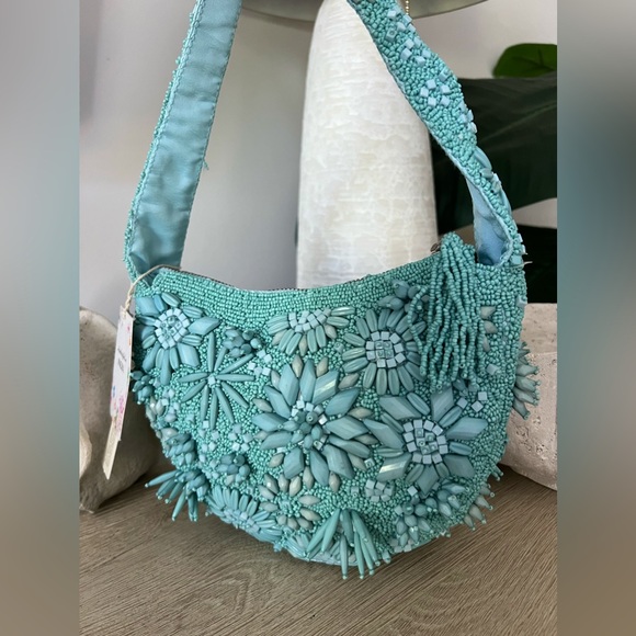 NWT Viral Blue Beaded Shoulder Bag w/ Flower Detail Handcrafted in India - Picture 1 of 10